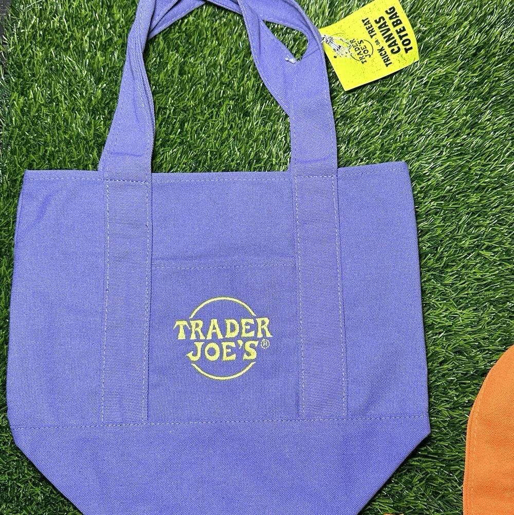 Trader Joe's Halloween Mini Tote Bag - Purple *NEW w/ TAG*
